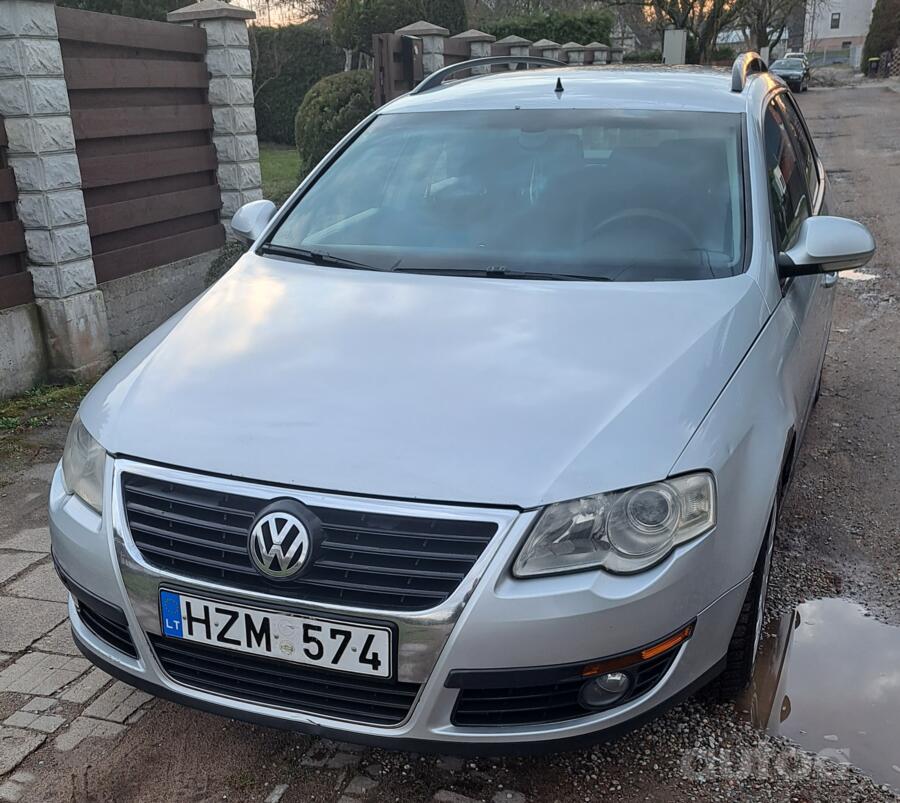 Volkswagen Passat B6 wagon 5-doors
