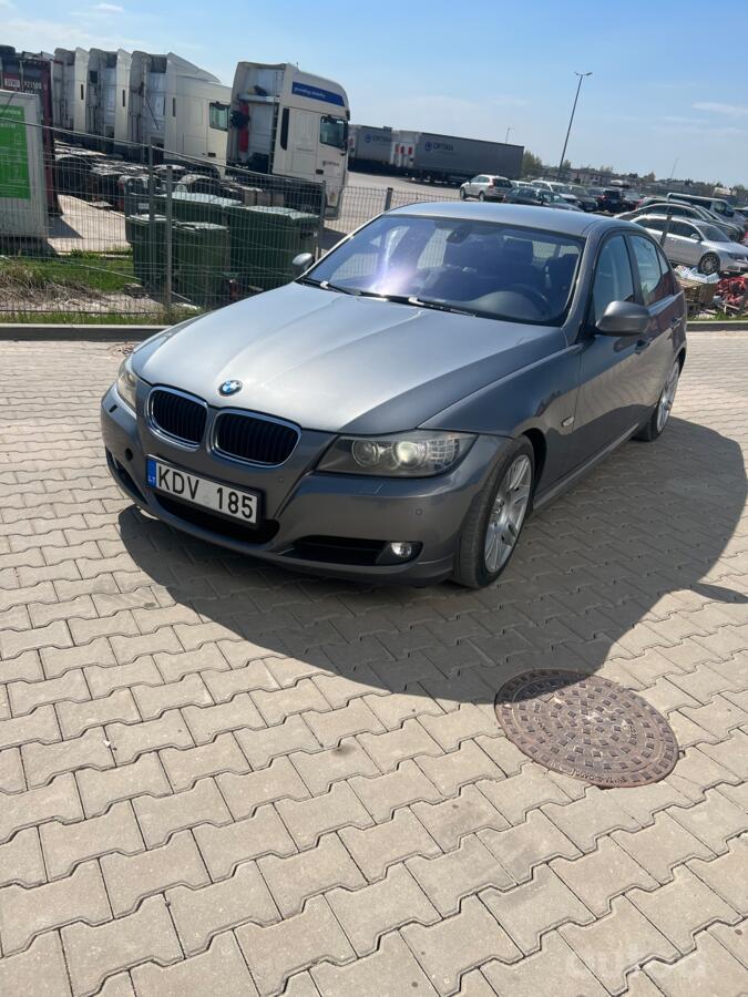 BMW 3 Series E90/E91/E92/E93 [restyling] Sedan