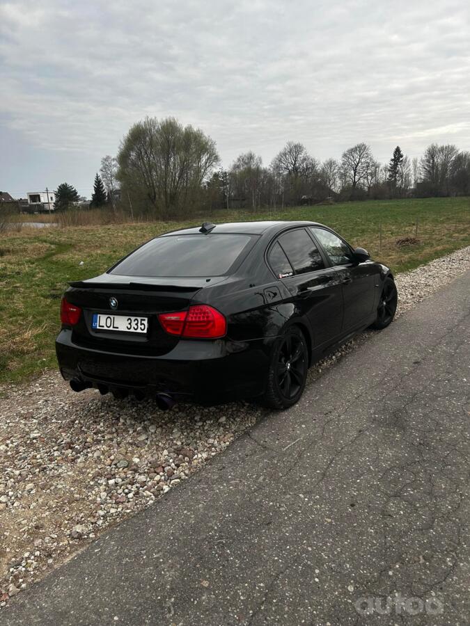 BMW 3 Series E90/E91/E92/E93 Sedan
