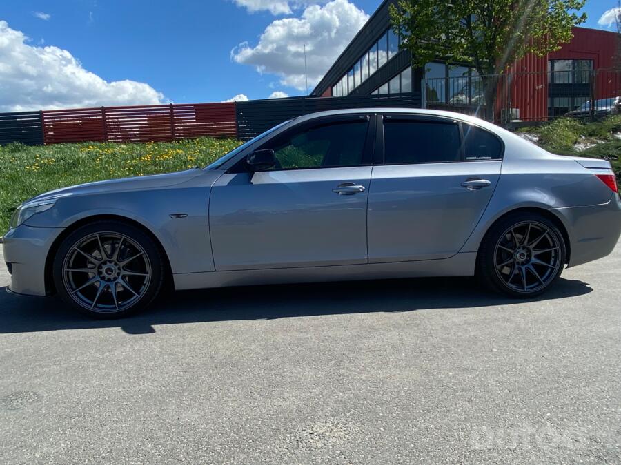 BMW 5 Series E60/E61 Sedan