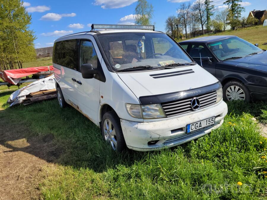Mercedes-Benz Vito W638 Mixto minivan 4-doors