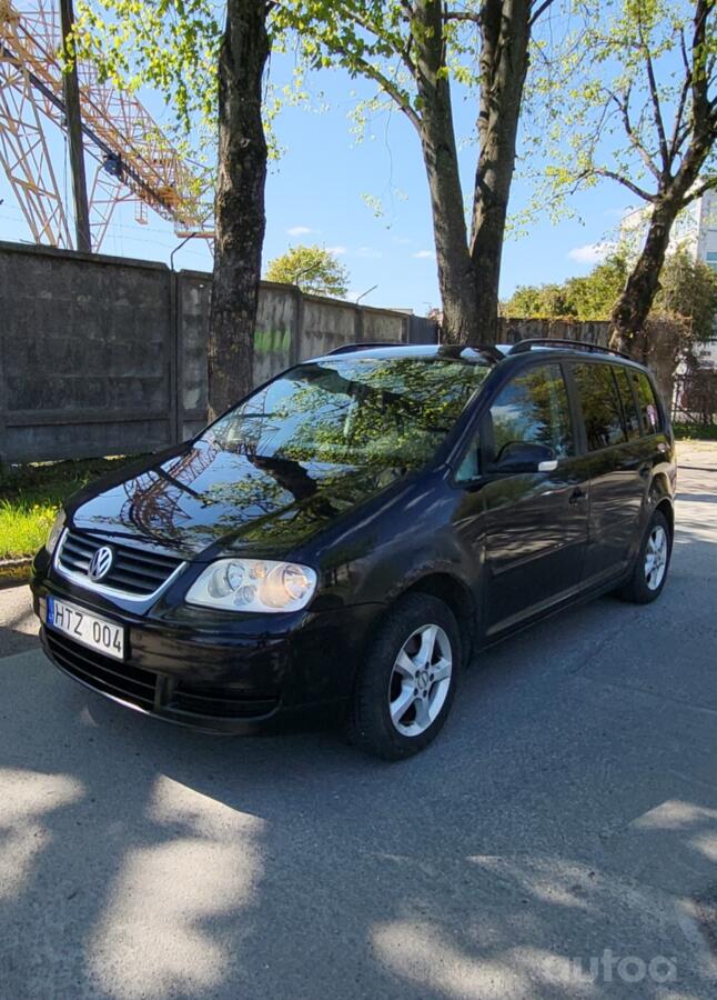 Volkswagen Touran 1 generation Minivan