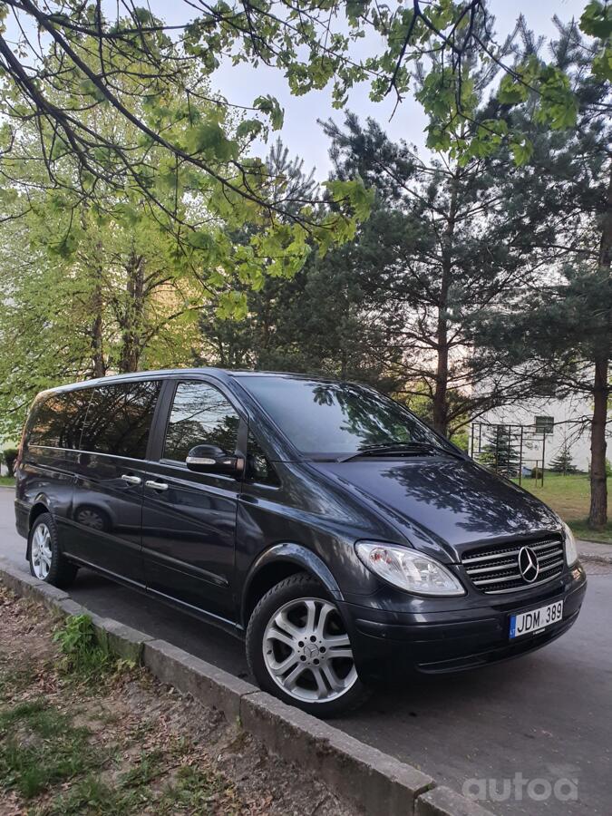 Mercedes-Benz Viano W639 Minivan
