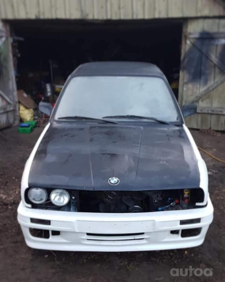 BMW 3 Series E30 [restyling] Sedan