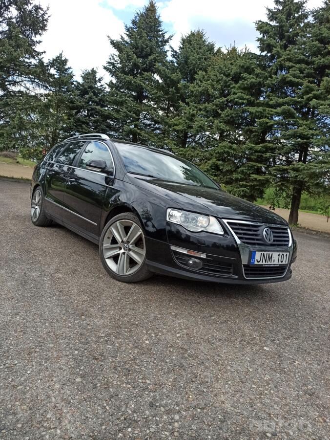 Volkswagen Passat B6 wagon 5-doors