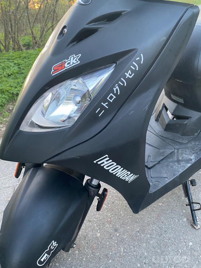 Kymco DJS
