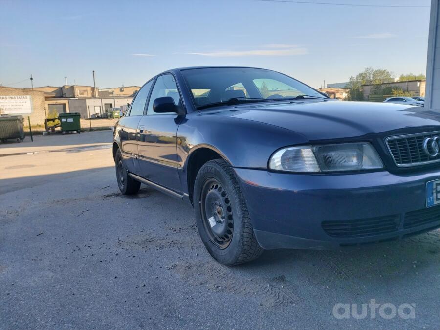 Audi A4 B5 Sedan