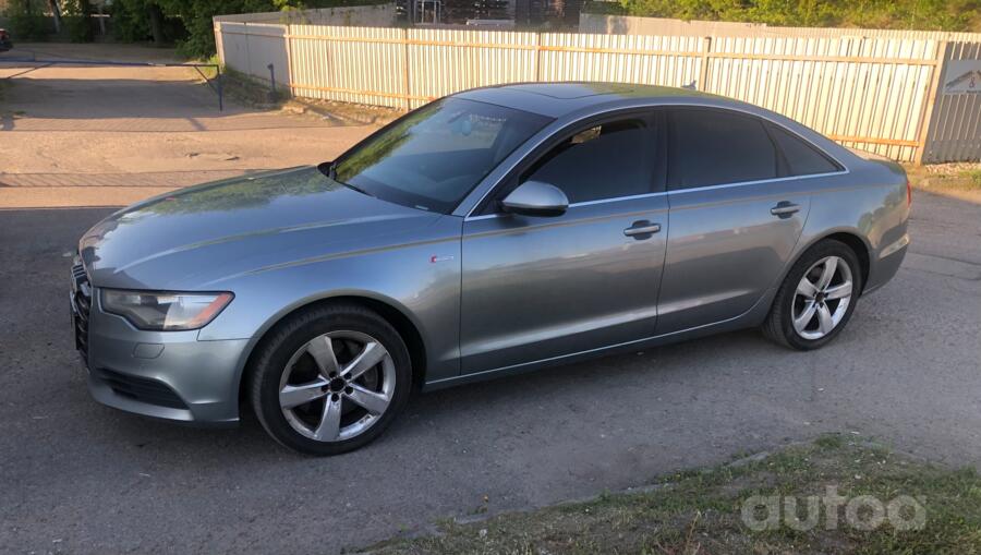 Audi A6 4G/C7 Sedan