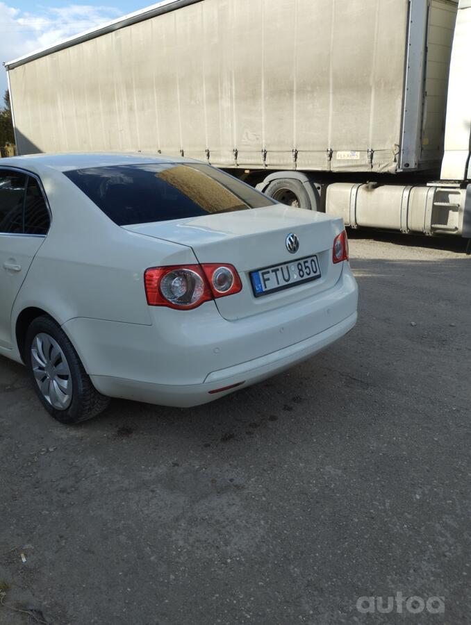 Volkswagen Jetta 5 generation Sedan 4-doors