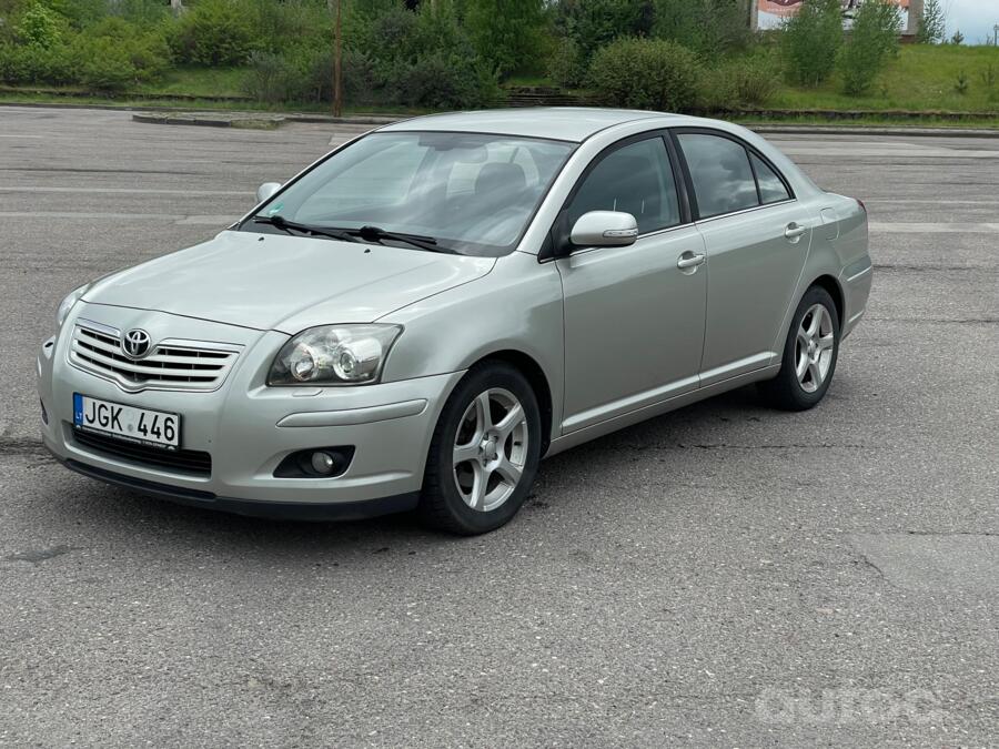 Toyota Avensis 2 generation [restyling] Sedan