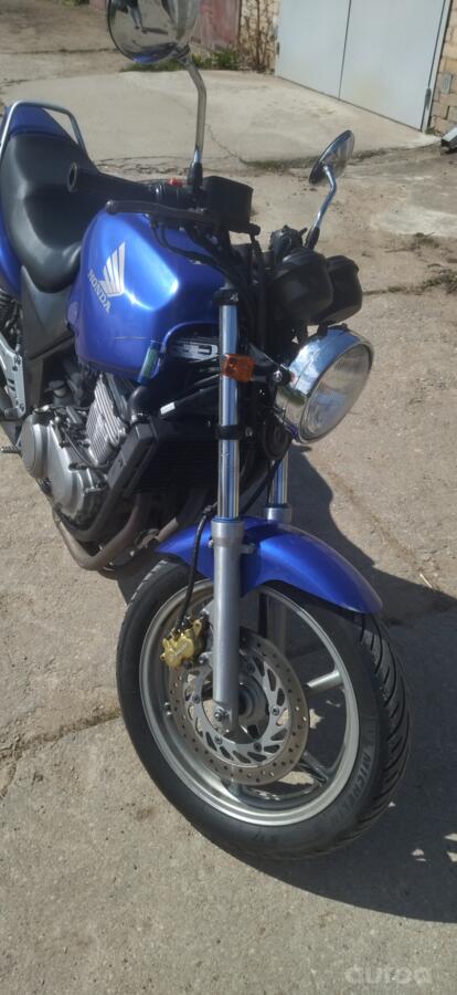 Honda CB