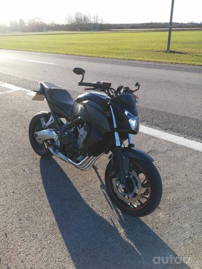 Honda CB