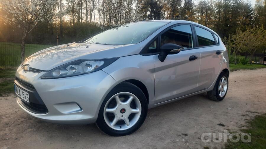 Ford Fiesta 6 generation Hatchback 5-doors