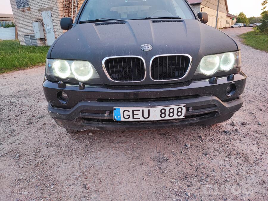 BMW X5 E53 Crossover