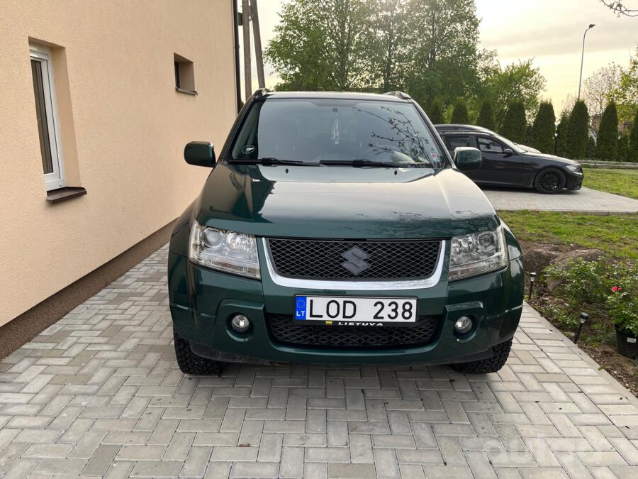 Suzuki Grand Vitara 2 generation Crossover 5-doors