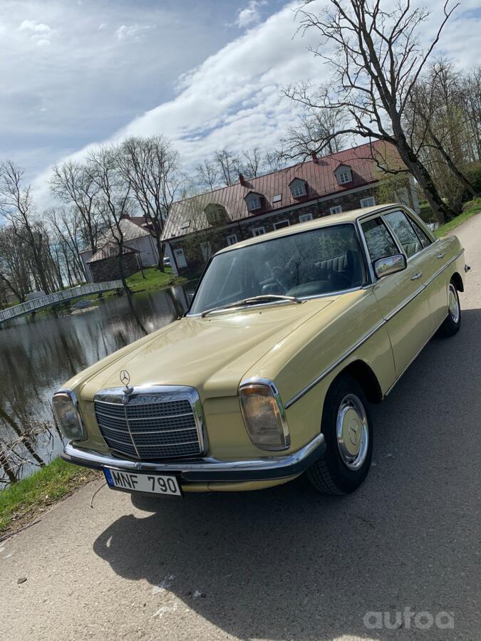 Mercedes-Benz W114 1 generation