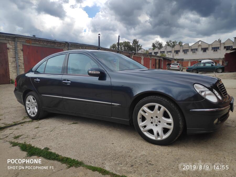 Mercedes-Benz E-Class W211 Sedan