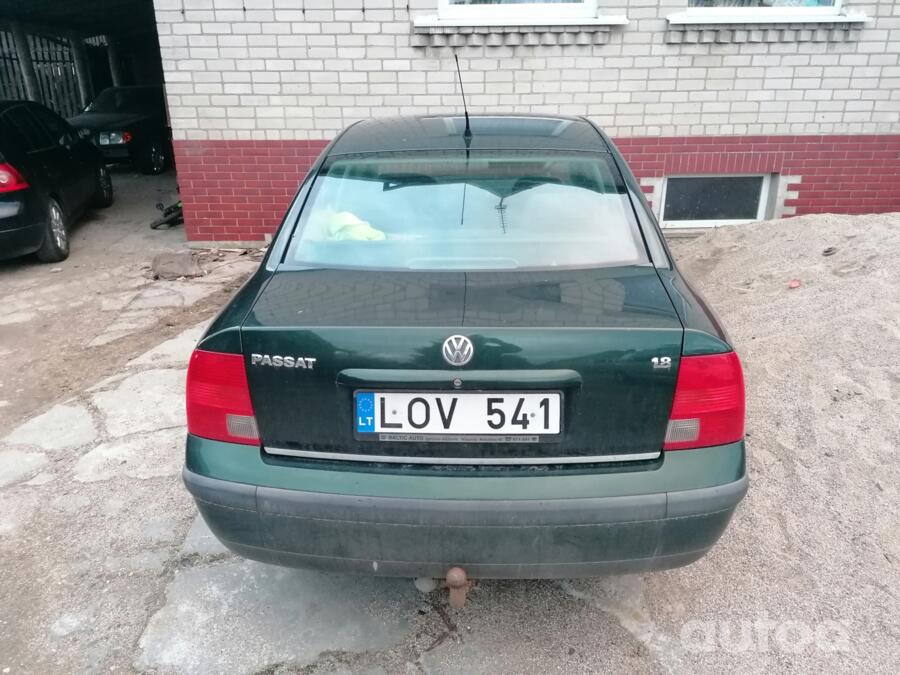 Volkswagen Passat B5 Sedan 4-doors