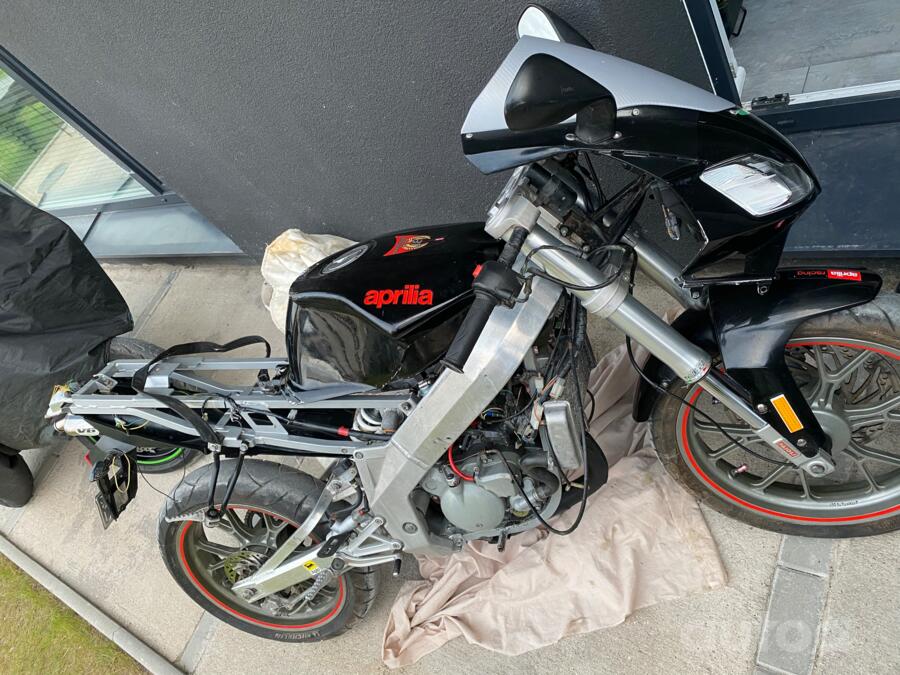 Aprilia RS