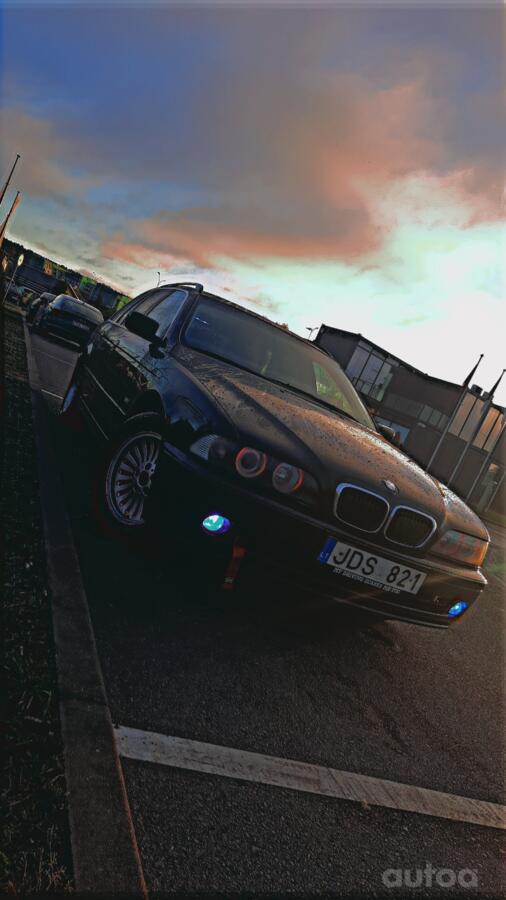 BMW 5 Series E39 Touring wagon