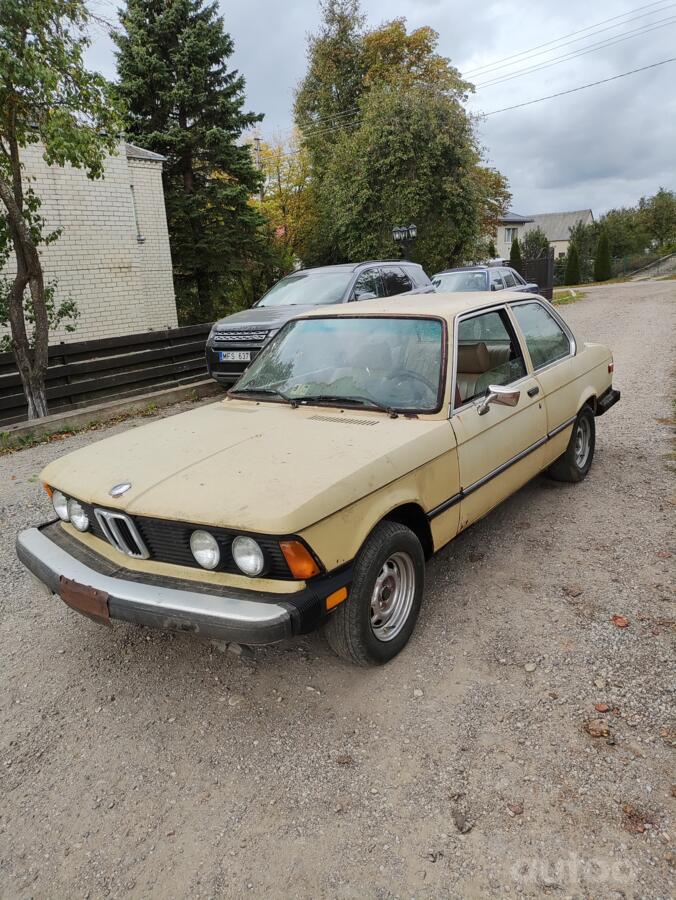 BMW 3 Series E21 Sedan