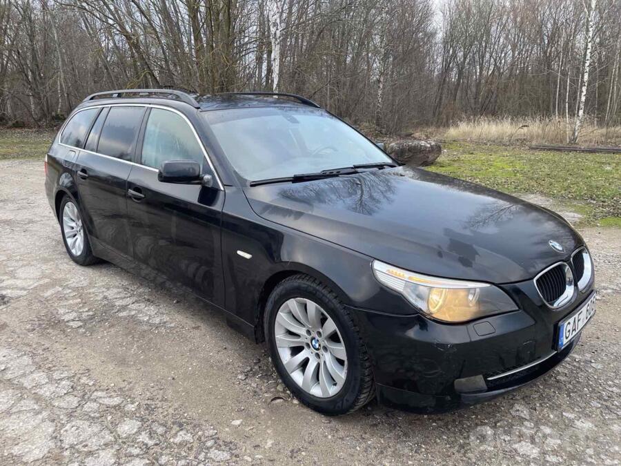 BMW 5 Series E60/E61 Touring wagon