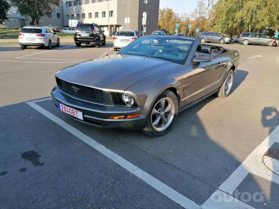 Ford Mustang 5 generation Cabriolet