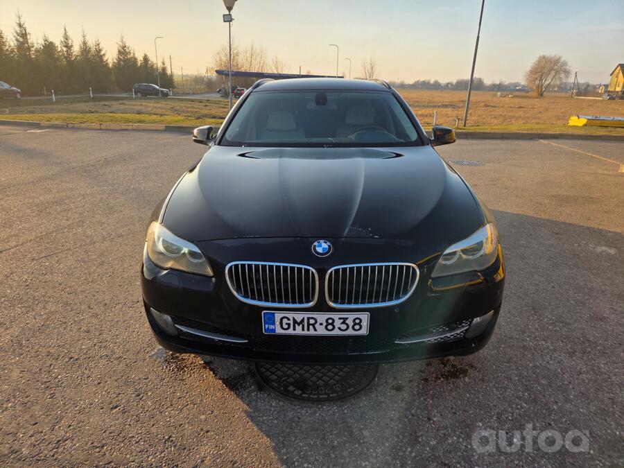BMW 5 Series F07/F10/F11 [restyling] Gran Turismo liftback