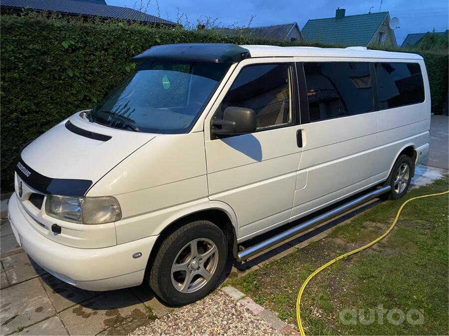 Volkswagen Caravelle T4 Minivan