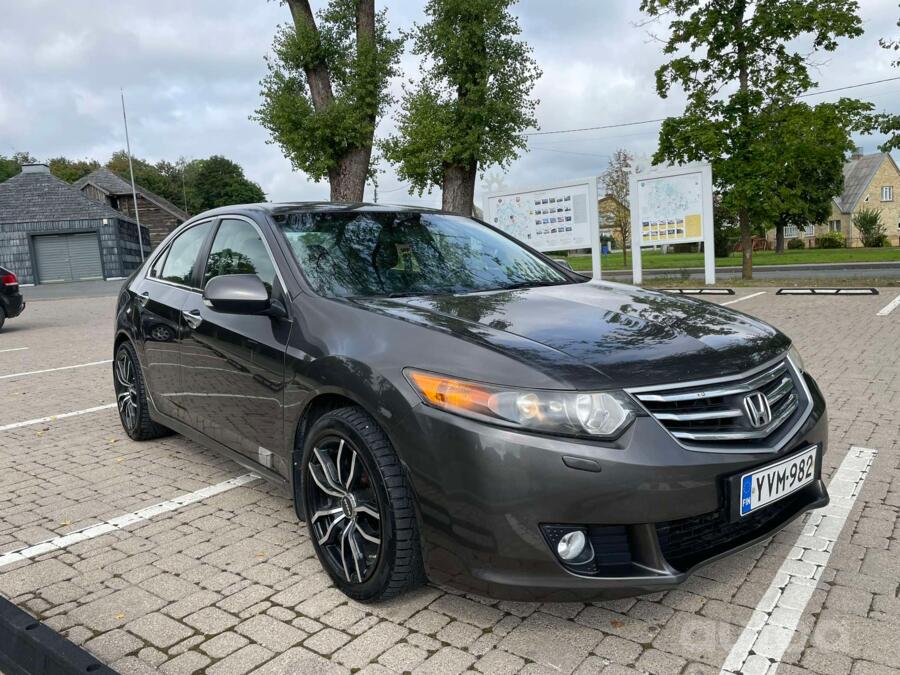 Honda Accord 8 generation Sedan 4-doors