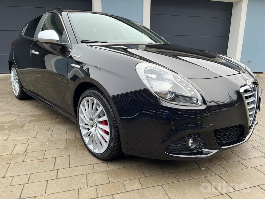 Alfa Romeo Giulietta 940 Hatchback