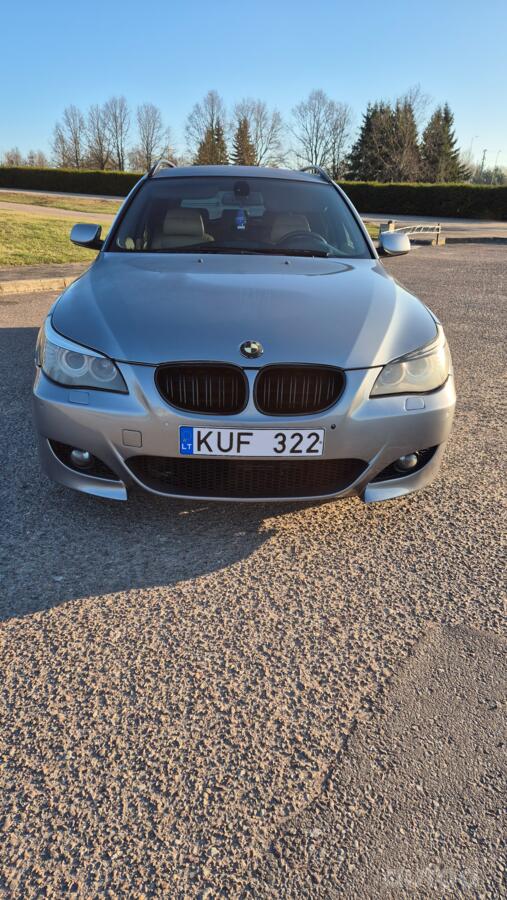 BMW 5 Series E60/E61 Touring wagon