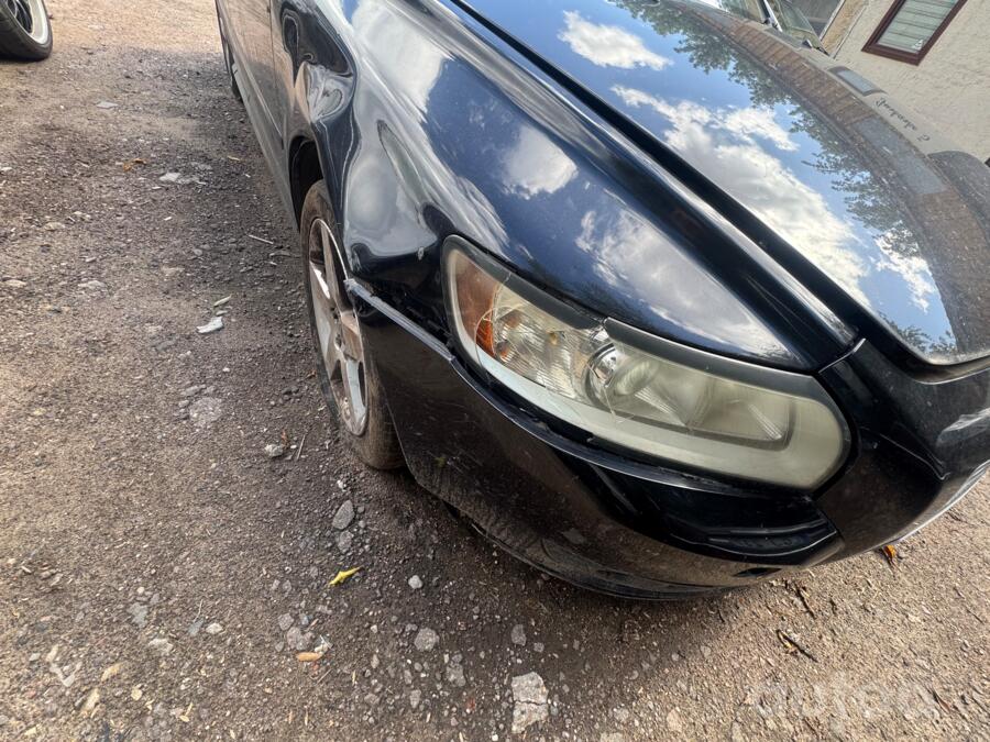 Volvo V50 1 generation [restyling]