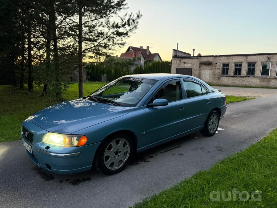 Volvo S60 1 generation [restyling] Sedan