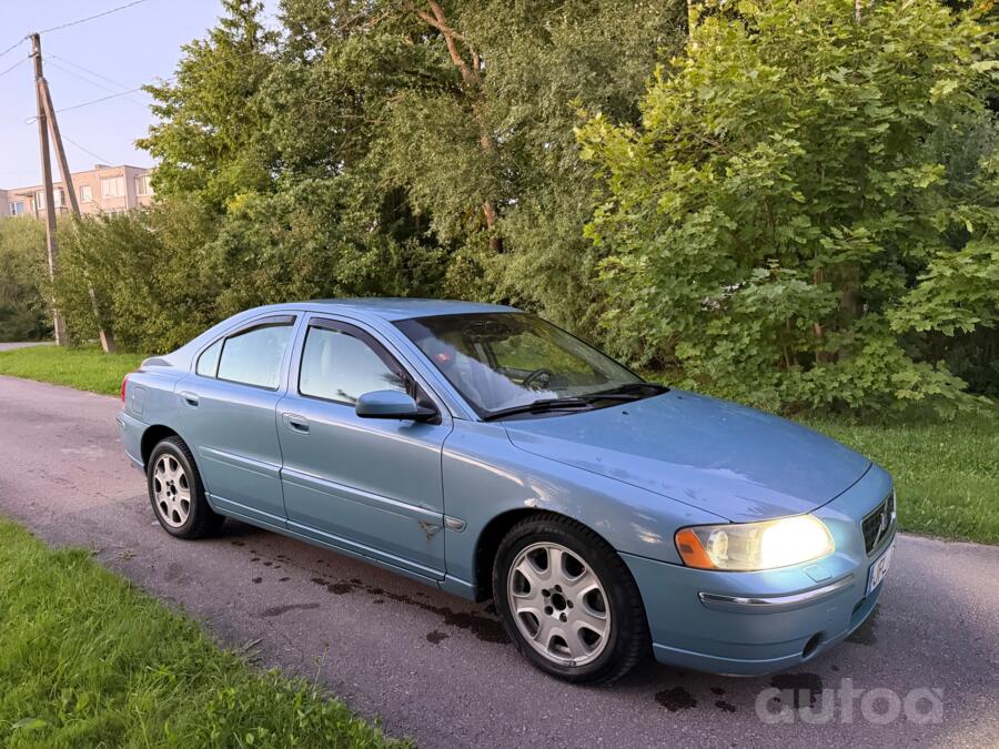 Volvo S60 1 generation [restyling] Sedan