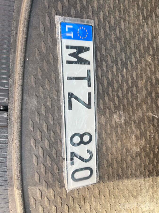 MTZ 820