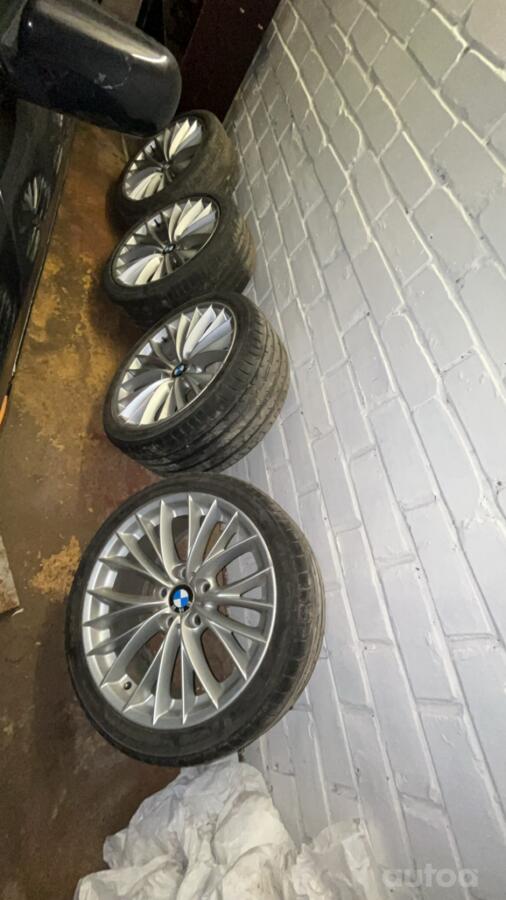 BMW, ražotāja