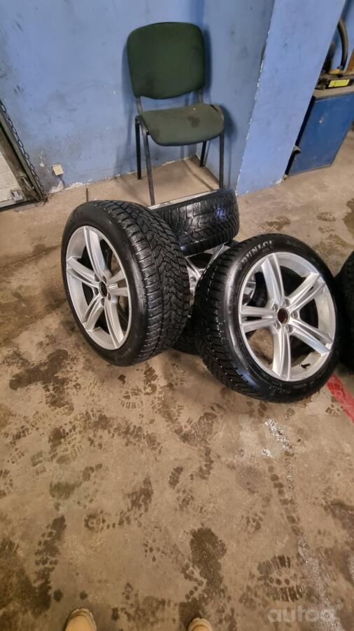 Volvo, lietie