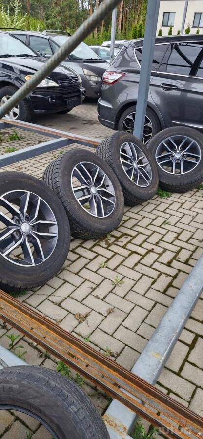 Jeep, lietie