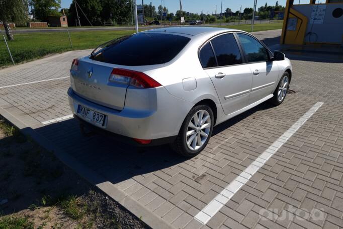 Renault Laguna 3 generation Liftback