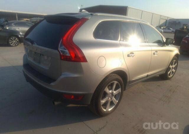 Volvo XC60 1 generation Crossover