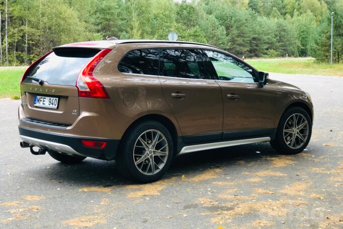 Volvo XC60 1 generation Crossover