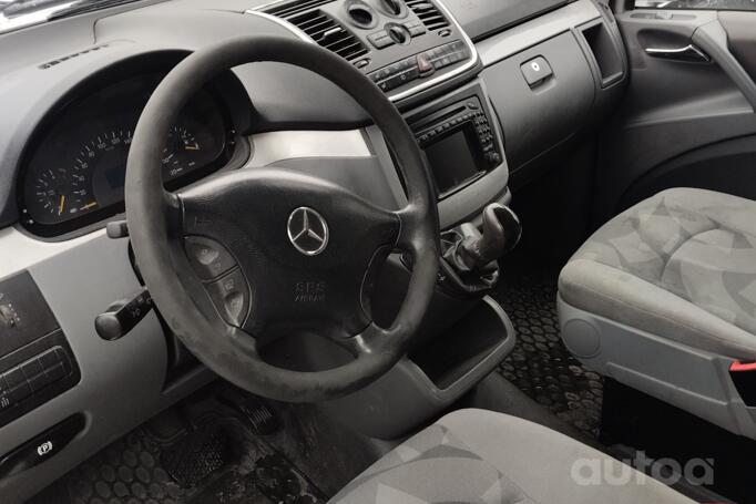 Mercedes-Benz Vito W639 Minivan 4-doors