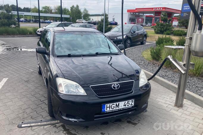 Toyota Corolla E120 Hatchback 5-doors