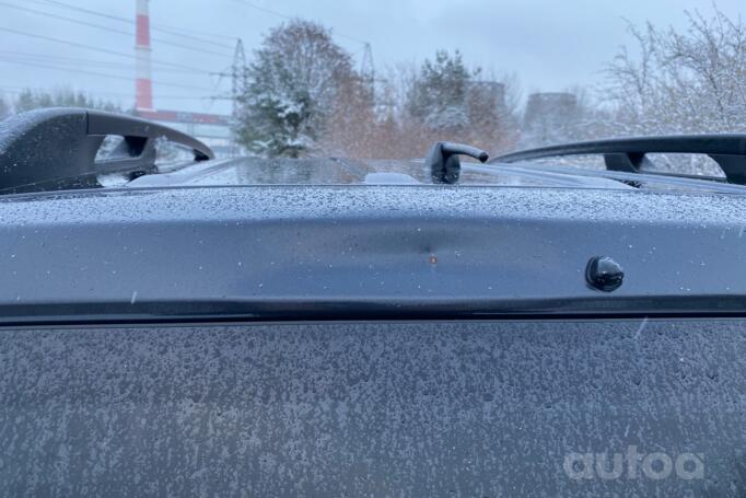 Subaru Forester 3 generation Crossover