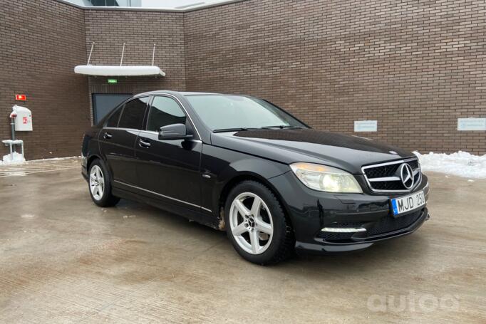 Mercedes-Benz C-Class W204/S204 Sedan