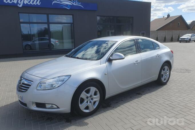 Opel Insignia A Sedan 4-doors