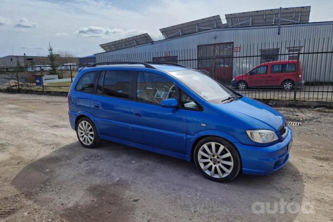 Opel Zafira OPC A Compactvan