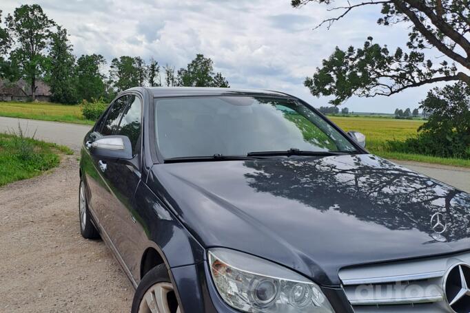 Mercedes-Benz C-Class W204/S204 Sedan