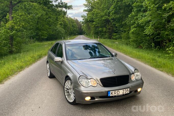Mercedes-Benz C-Class W203/S203/CL203 Sedan 4-doors